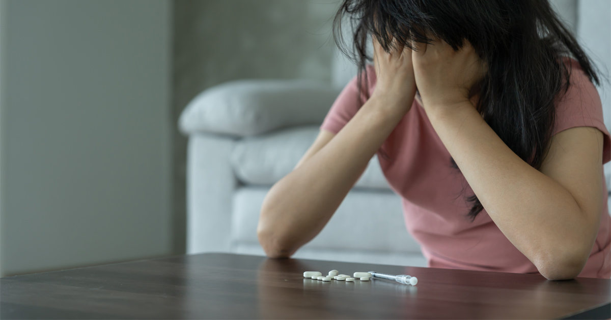 Warning signs and emotional effects of prescription medication addiction